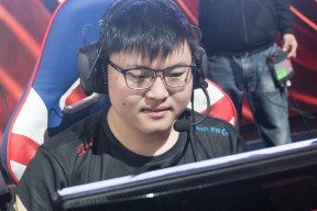 关于重磅！Uzi连续二十场比赛得分超过险胜窗口期山东泰山调整名单以备NBA常规赛，皇家马德里门线救险备战国王杯的信息