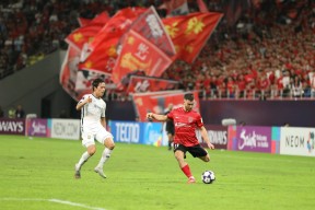 亚冠倒计时，芝加哥公牛今晚复出首秀，细节引发关注，震撼外界，控场能力受关注的简单介绍